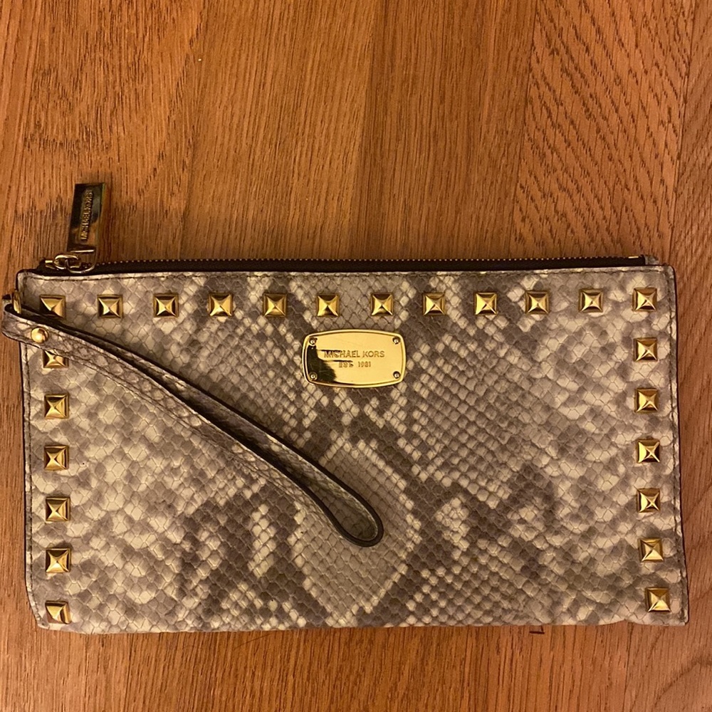 Michael Kors handbag ✨ includes FREE MK wristlet - Picture 10 of 12